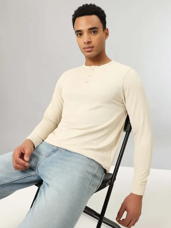 Men Self Design Slim Fit Henley Neck T-shirt with MATPIQ - Image 6
