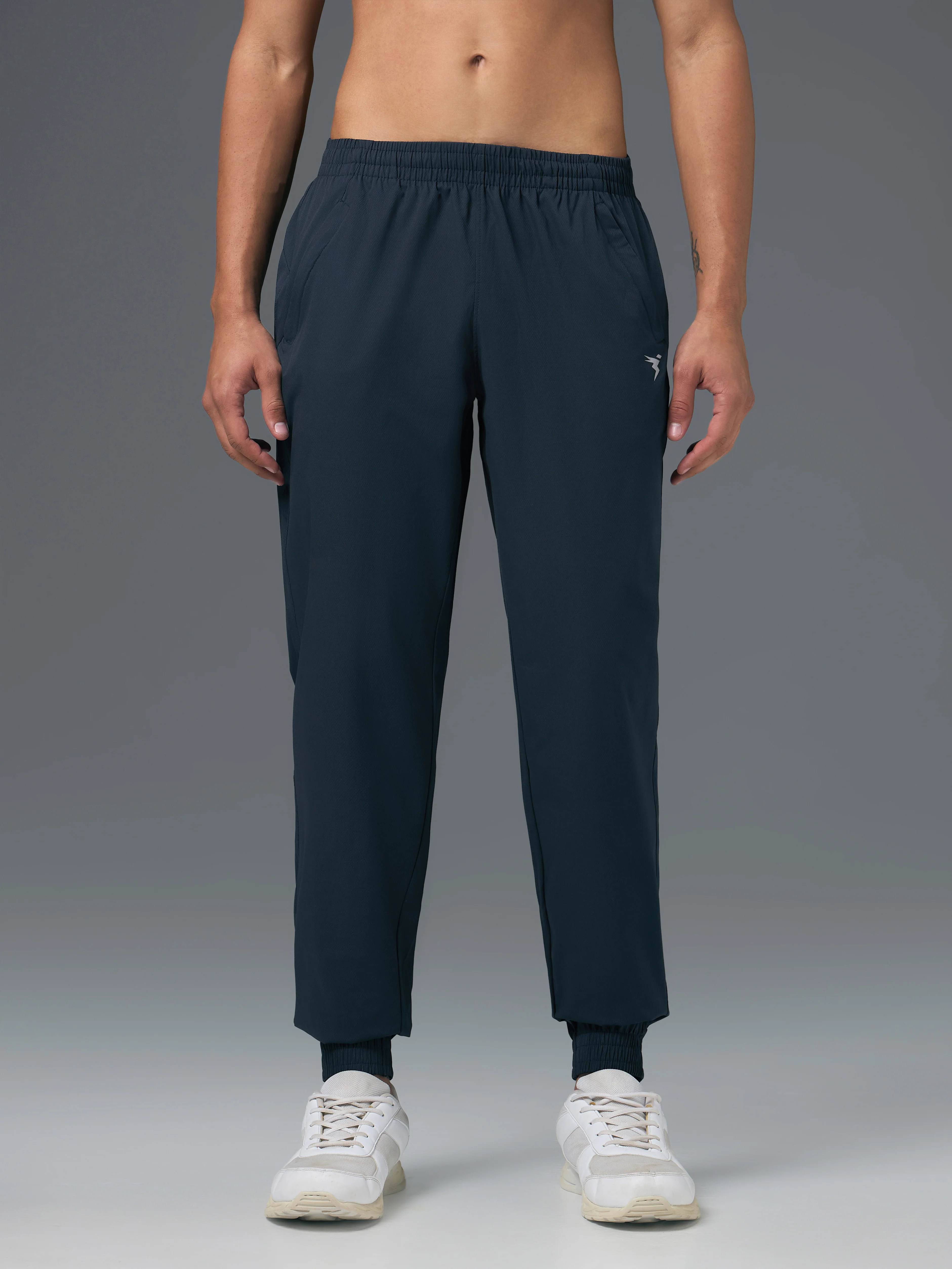 Men Solid Relax Fit Joggers with TECHNOLITE - Image 2