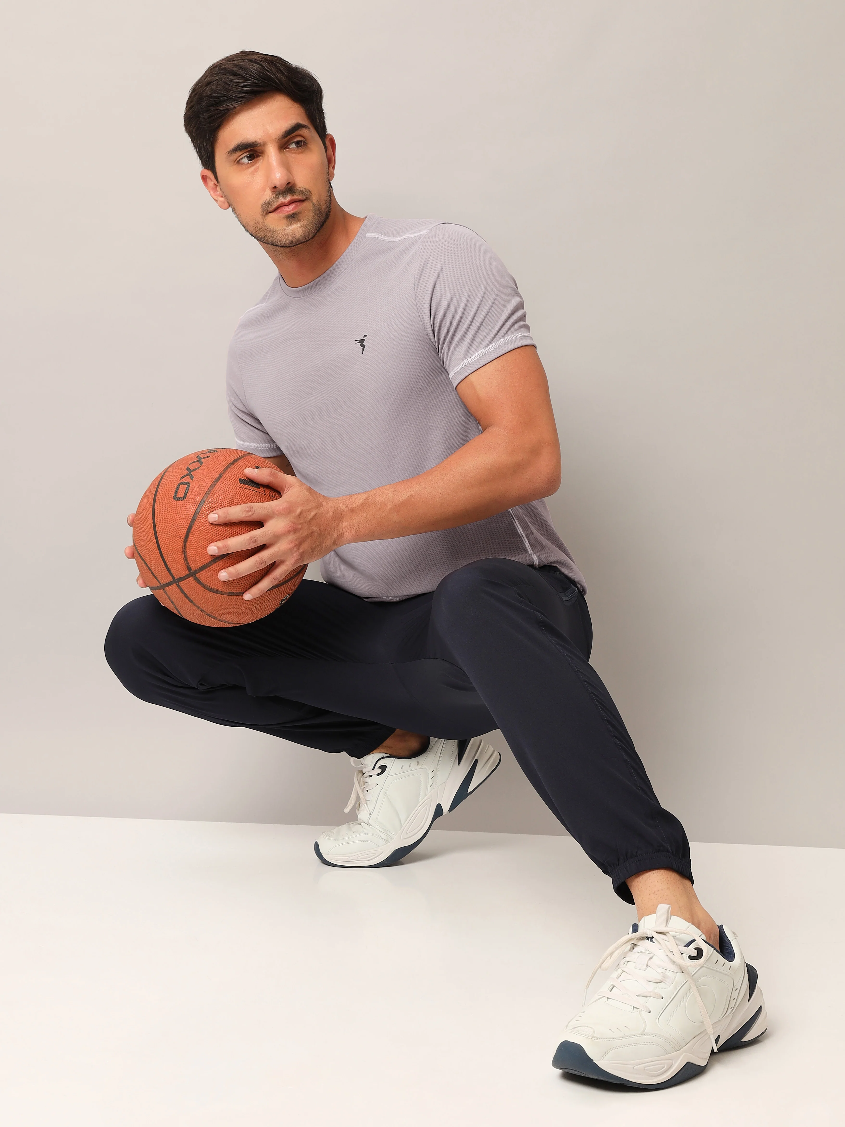 Men Solid Slim Fit Crew Neck T-shirt with TECHNO COOL+ - Image 5