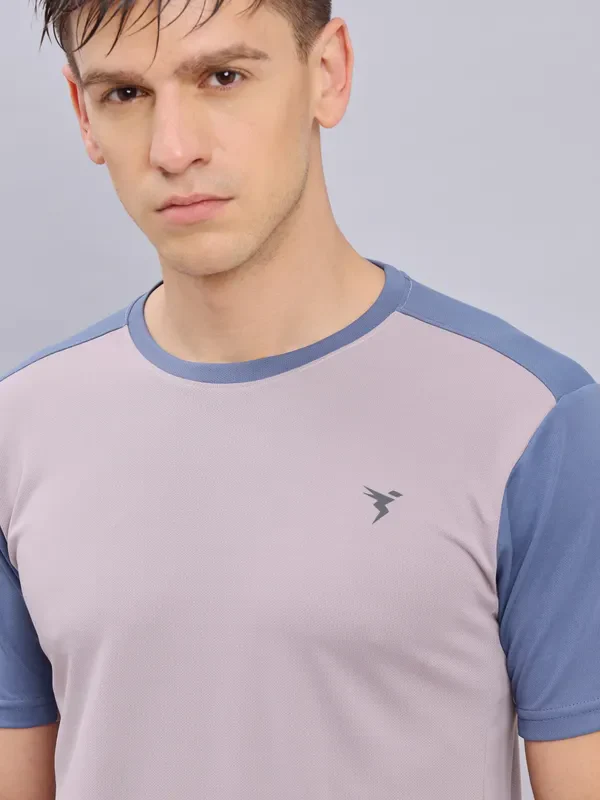 Men Colorblock Slim Fit Crew Neck T-shirt with TECHNO COOL+ - Image 6