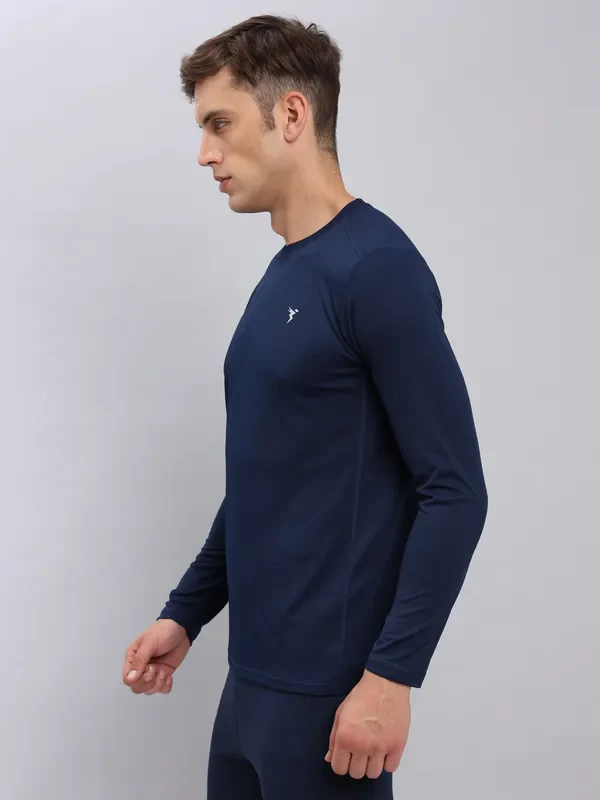 Men Solid Slim Fit Crew Neck T-shirt with TECHNO COOL+ - Image 4