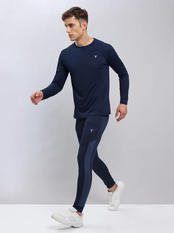 Men Solid Slim Fit Crew Neck T-shirt with TECHNO COOL+ - Image 5