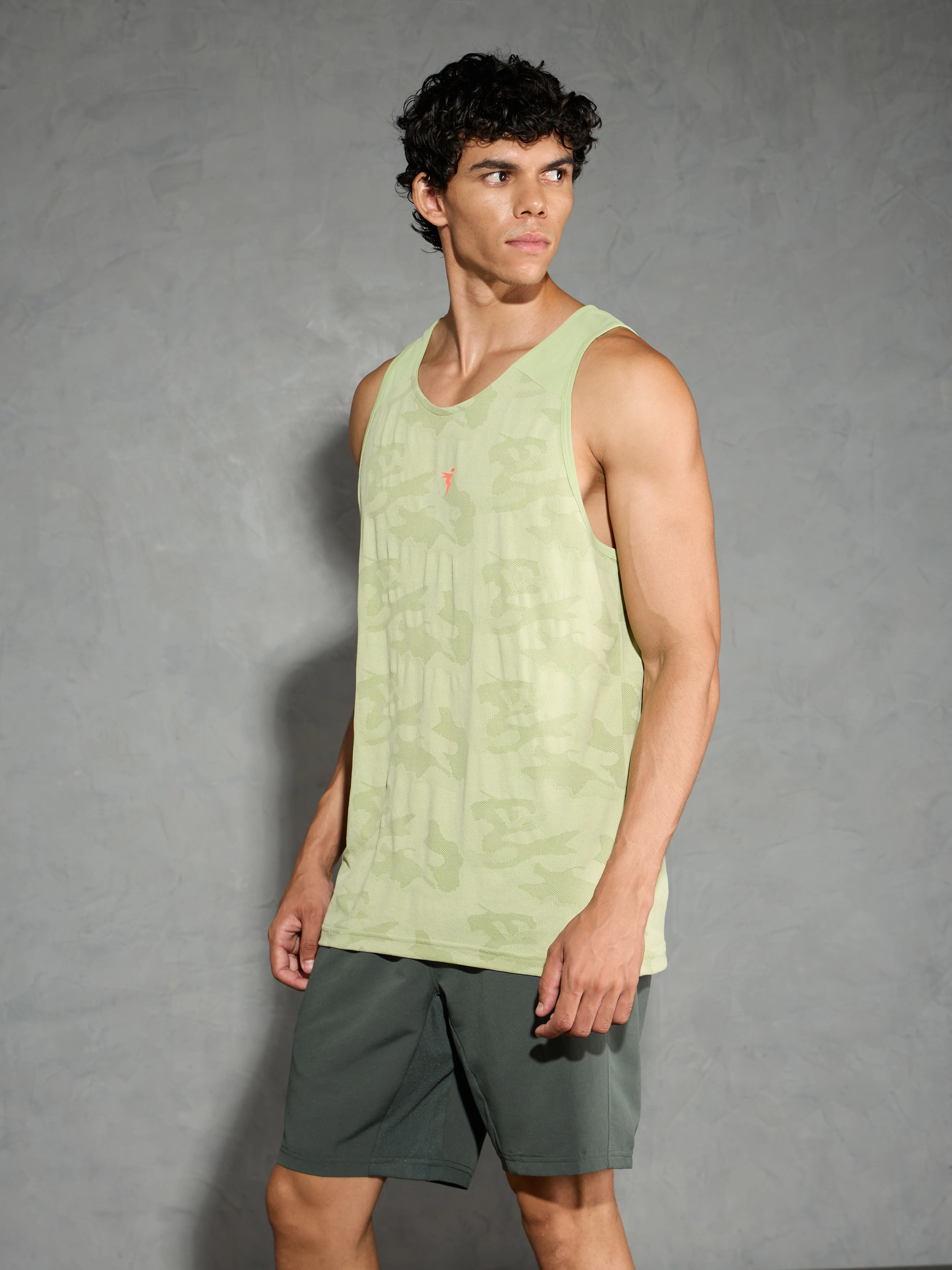Men Colorblock Slim Fit Crew Neck Innerwear Vest with VENTMESH - Image 4
