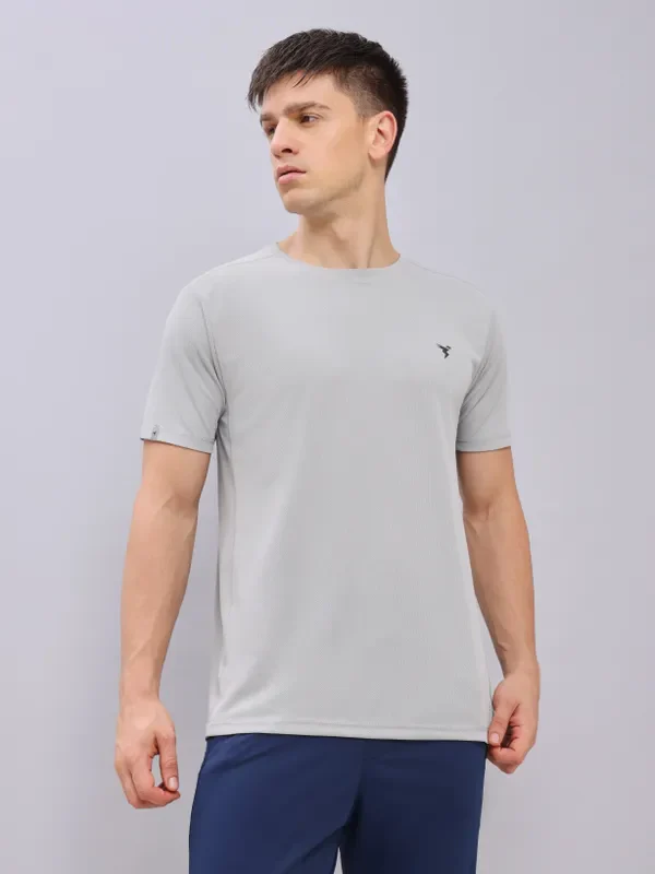 Men Solid Slim Fit Crew Neck T-shirt with TECHNO COOL+ - Image 6