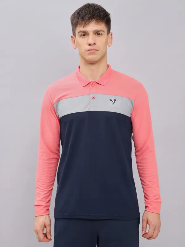 Men Colorblock Slim Fit Polo T-shirt with MATPIQ