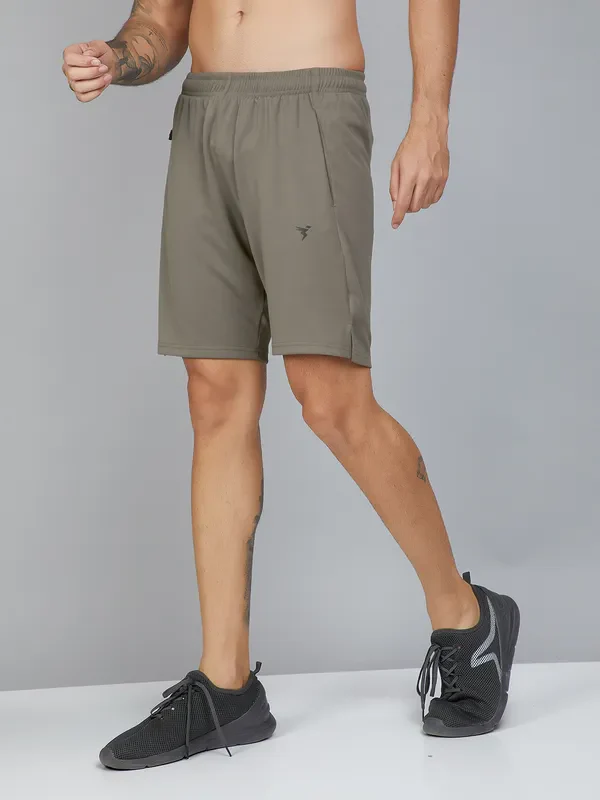 Men Solid Slim Fit Shorts with TECHNO DRY
