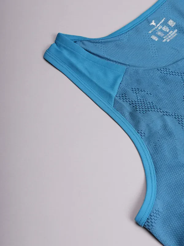 Men Colorblock Slim Fit Crew Neck Innerwear Vest with VENTMESH - Image 8