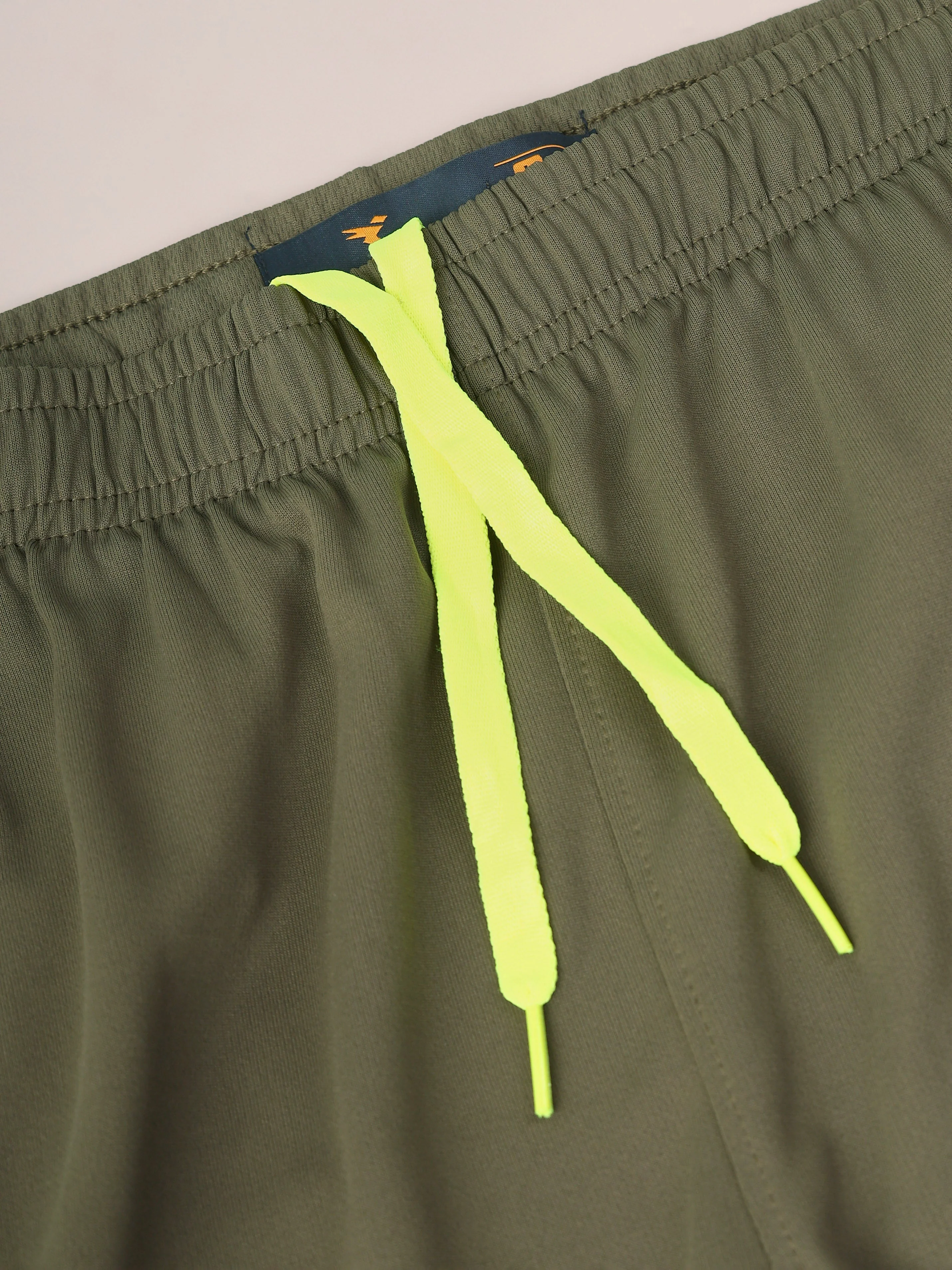 Men Solid Slim Fit Trackpants with TECHNO DRY - Image 5