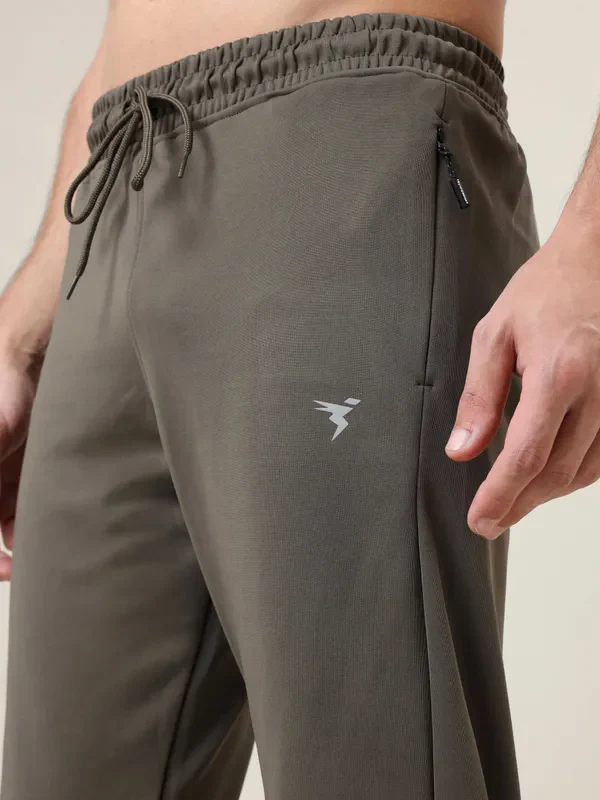Men Solid Slim Fit Trackpants with ELASTO PLUS - Image 5