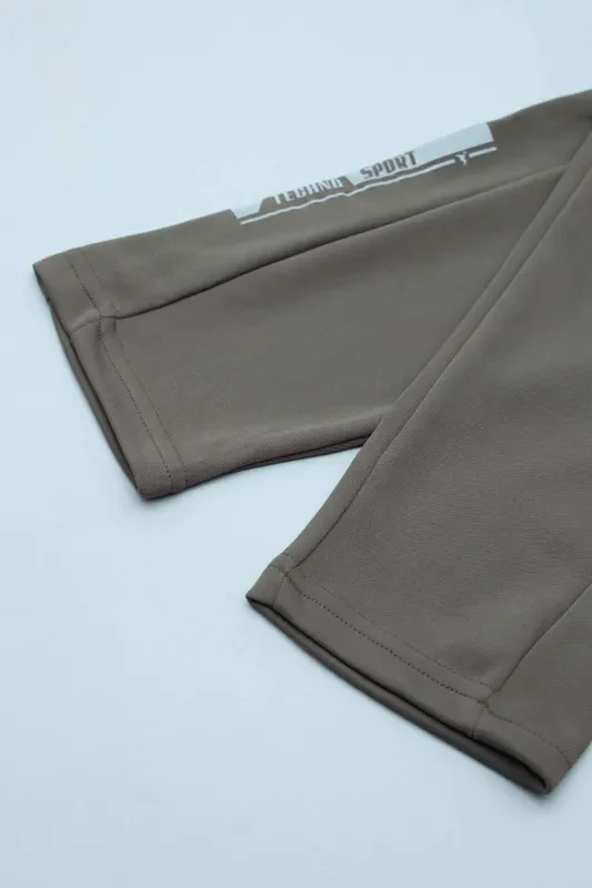 Men Solid Slim Fit Trackpants with ELASTO PLUS - Image 8