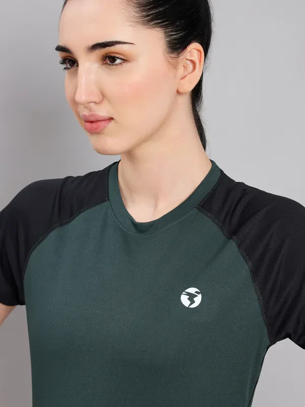Women Colorblock Slim Fit Crew Neck T-shirt with TECHNO COOL+ - Image 5