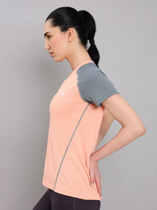 Women Colorblock Slim Fit Crew Neck T-shirt with TECHNO COOL+ - Image 4