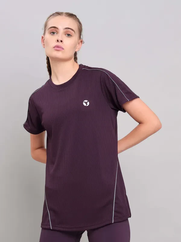 Women Self Design Slim Fit Crew Neck T-shirt with TECHNO COOL+