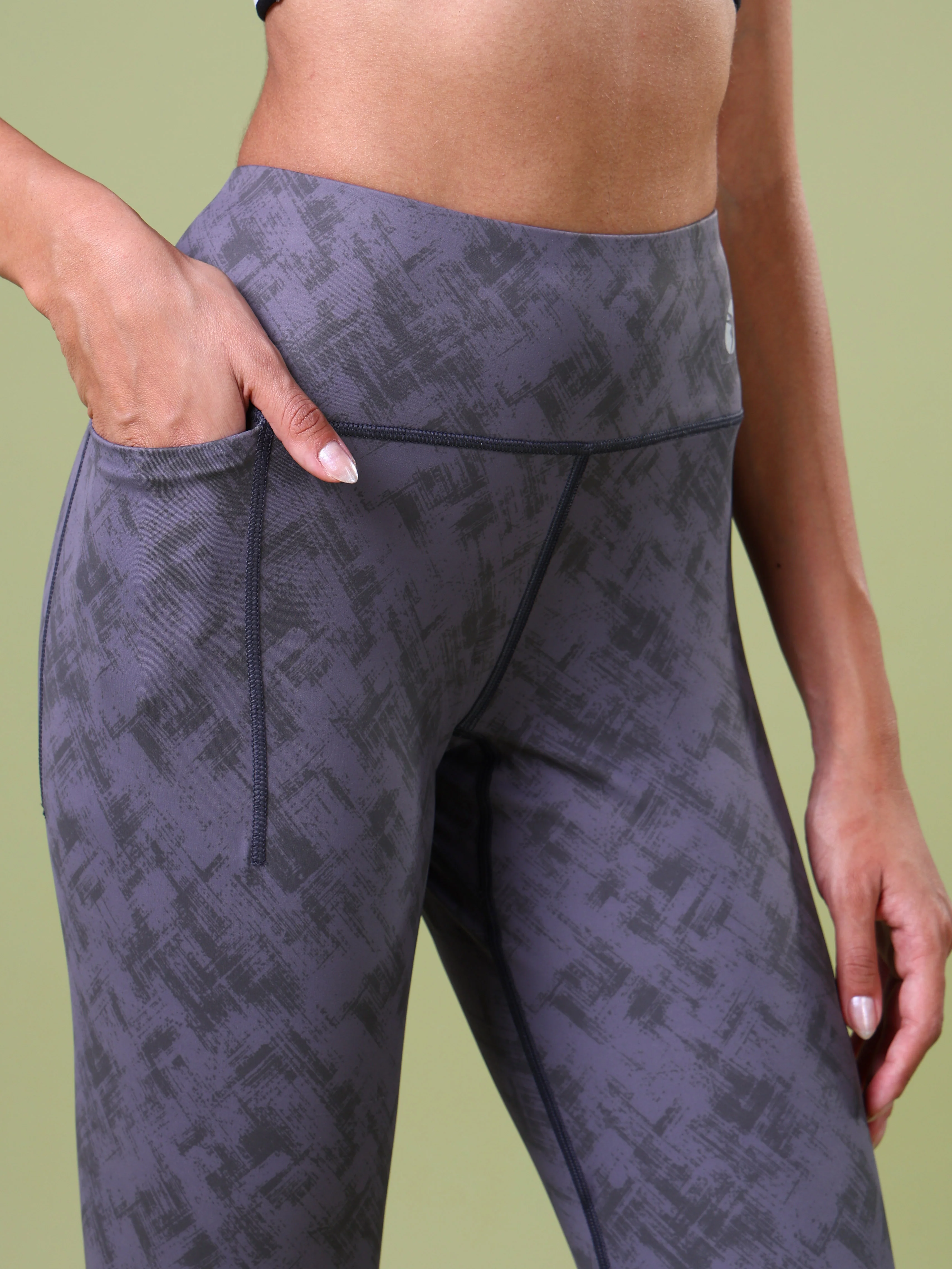 Women Printed Slim Fit Tights with ELASTO PLUS - Image 7