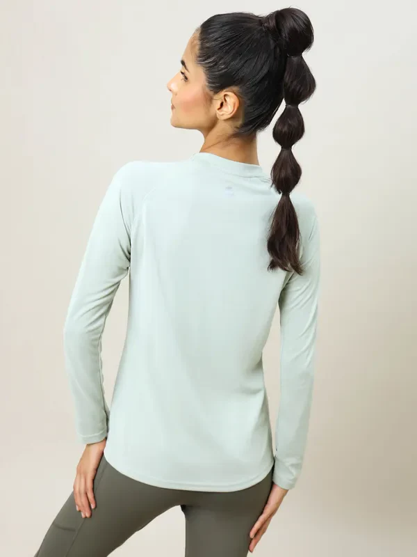Women Solid Slim Fit Crew Neck T-shirt with TECHNO COOL+ - Image 3