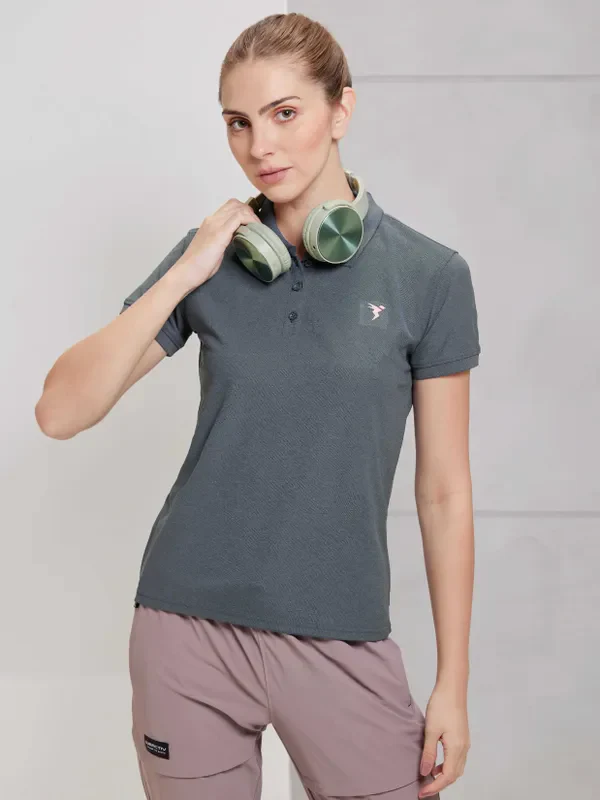 Women Solid Slim Fit Polo T-shirt with MATPIQ - Image 2