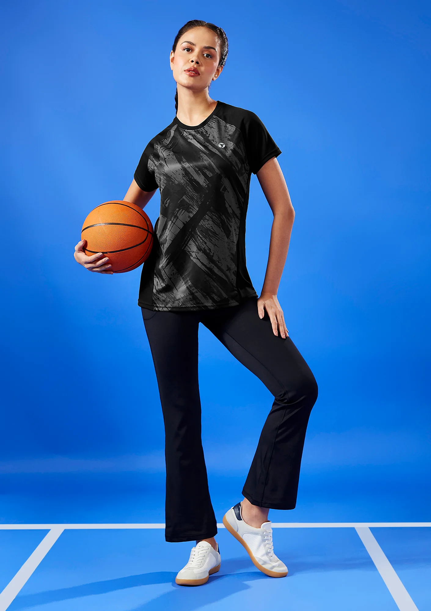Women Abstract Print Slim Fit Crew Neck T-shirt with TECHNO COOL+ - Image 5