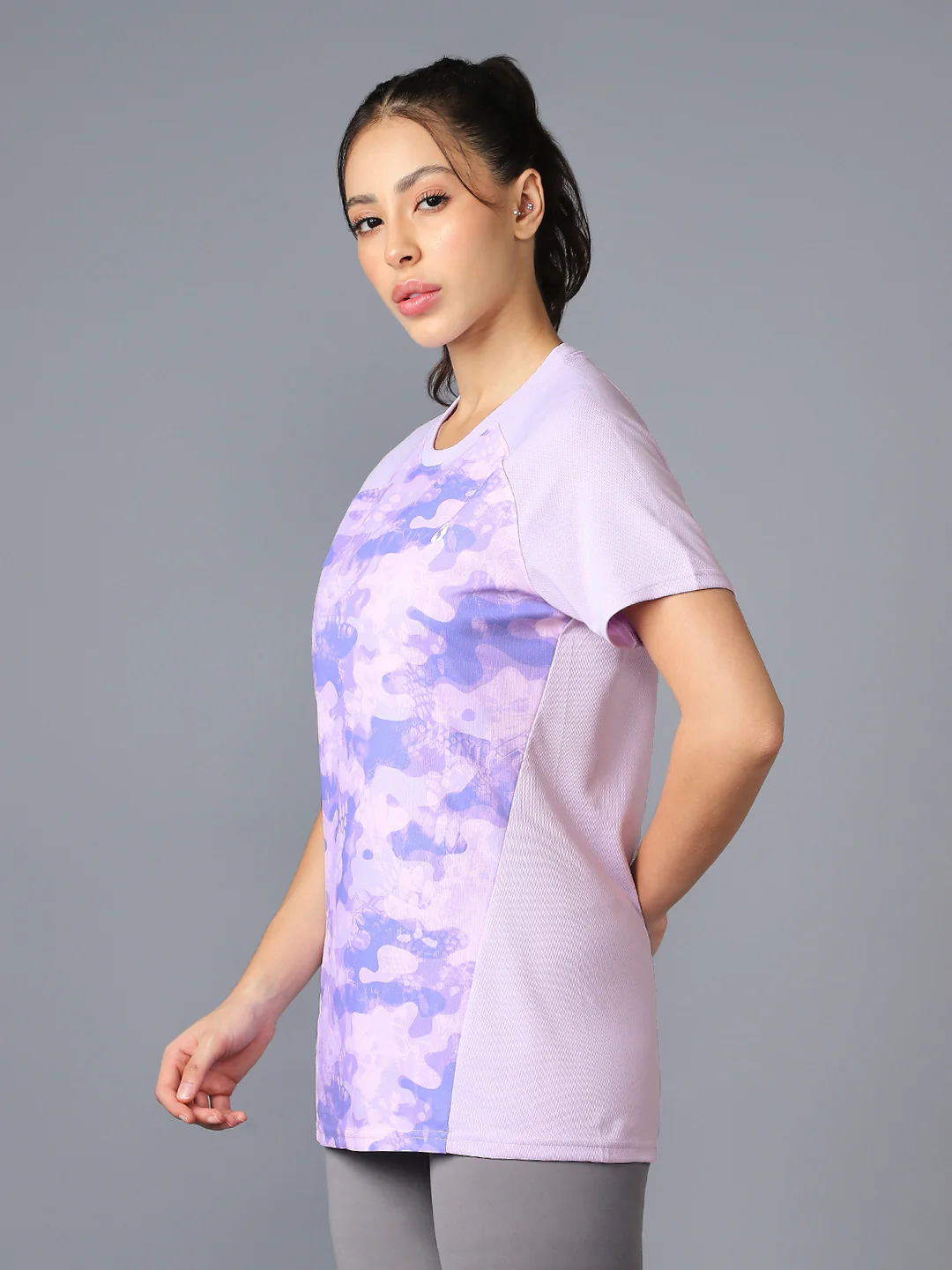 Women Abstract Print Slim Fit Crew Neck T-shirt with TECHNO COOL+ - Image 3