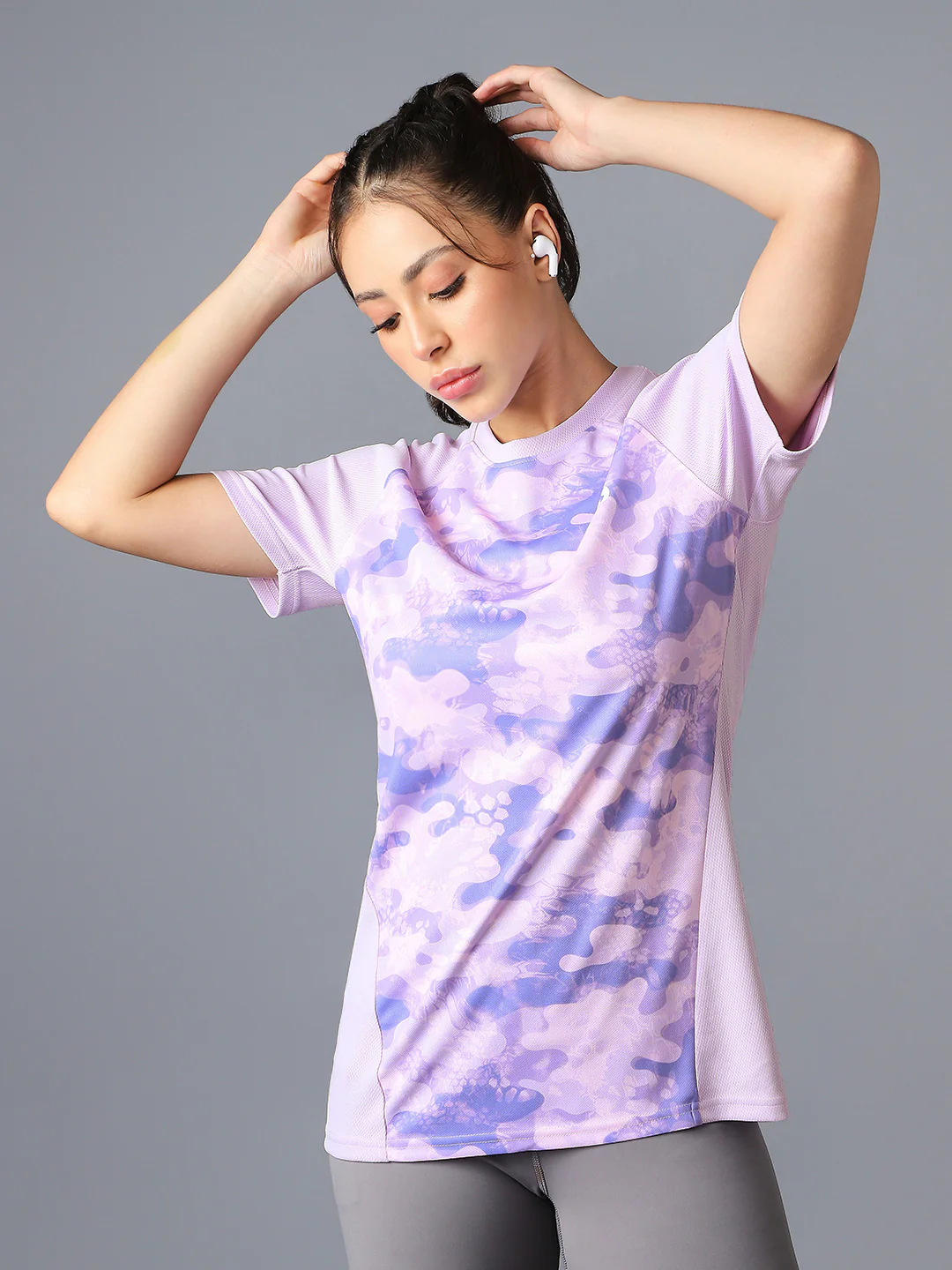 Women Abstract Print Slim Fit Crew Neck T-shirt with TECHNO COOL+ - Image 4