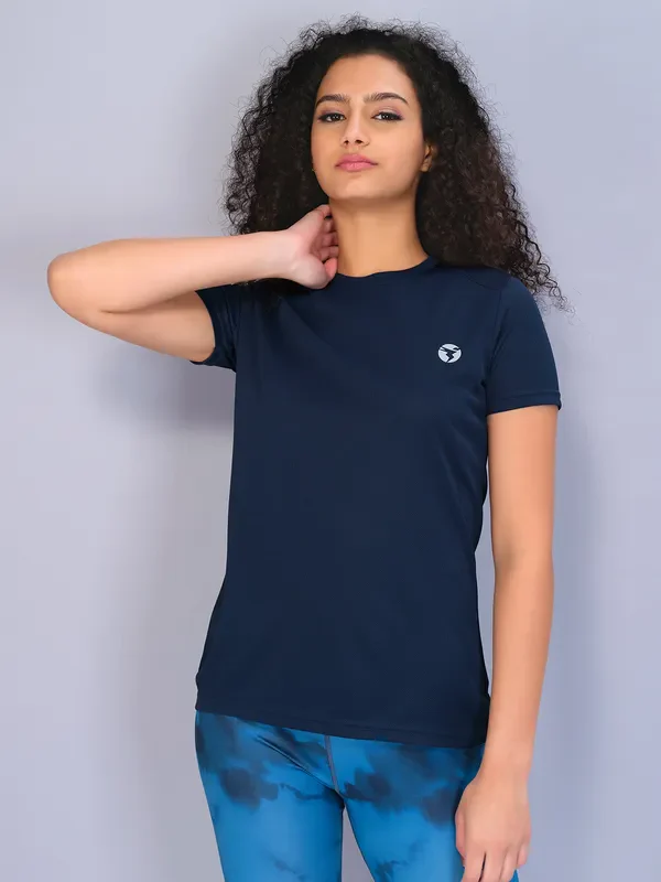 Women Solid Slim Fit Crew Neck T-shirt with TECHNO COOL