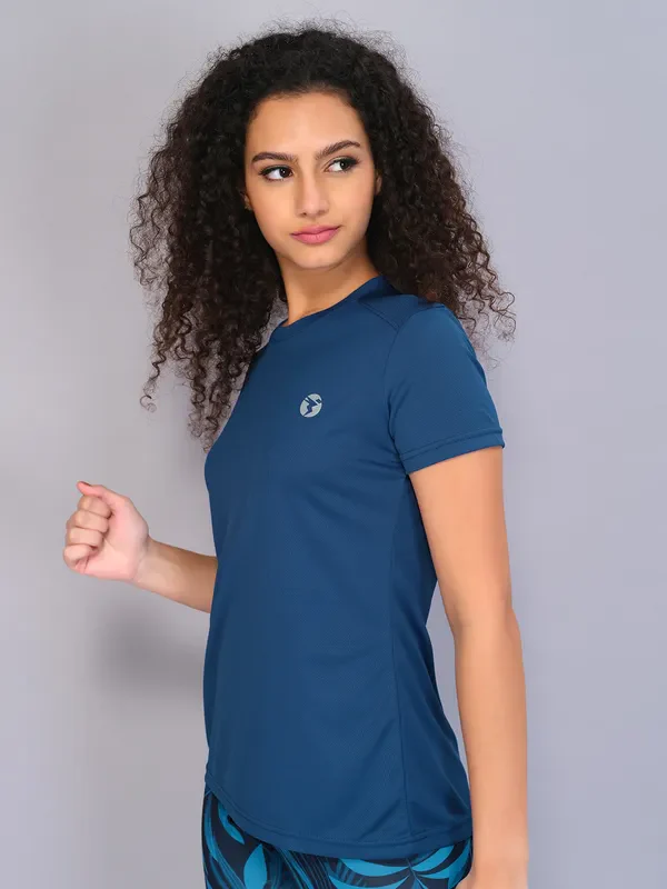 Women Solid Slim Fit Crew Neck T-shirt with TECHNO COOL - Image 3