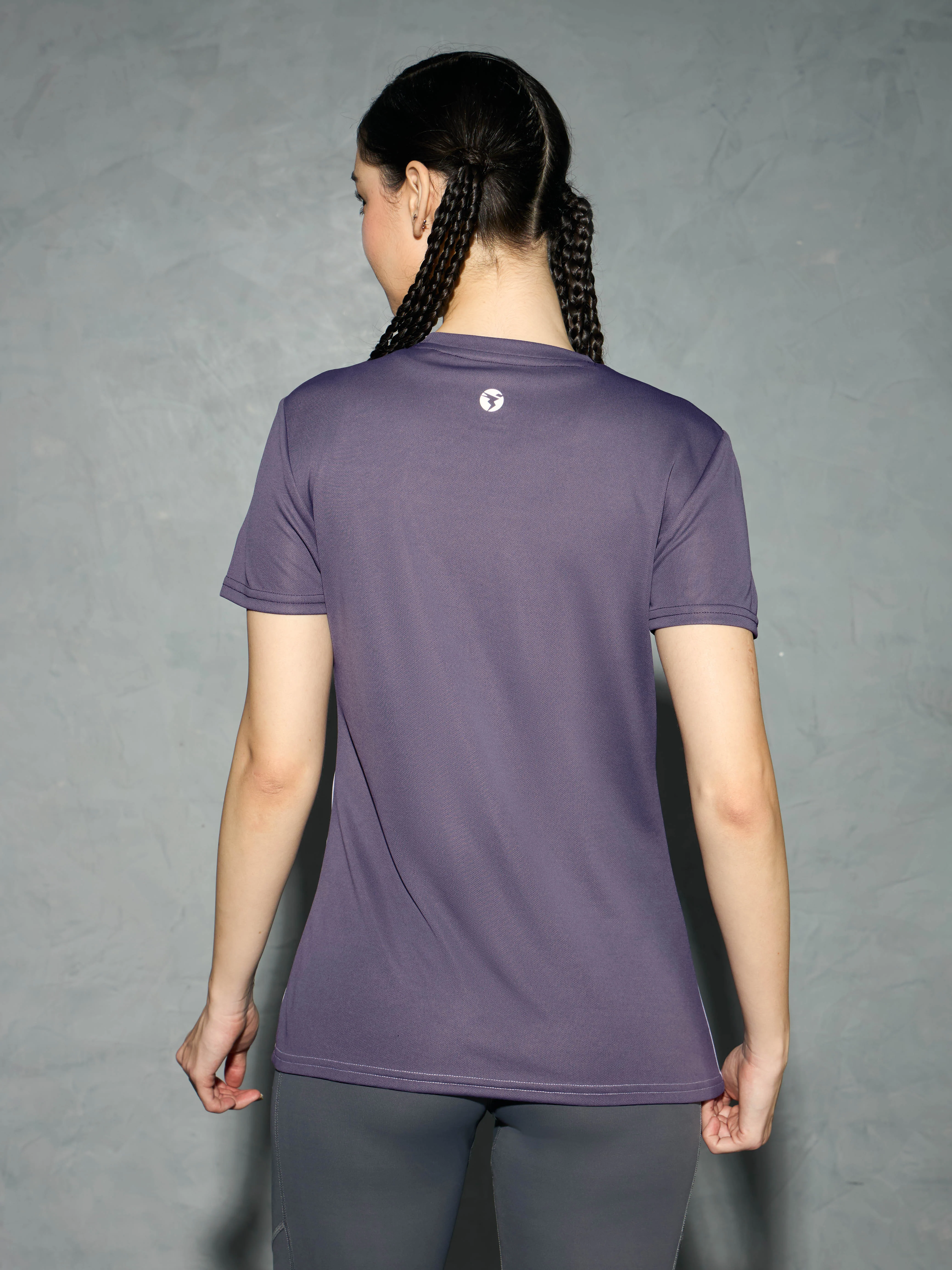 Women Colorblock Slim Fit Round Neck Sports T-shirt with TECHNOCOOL+ - Image 2