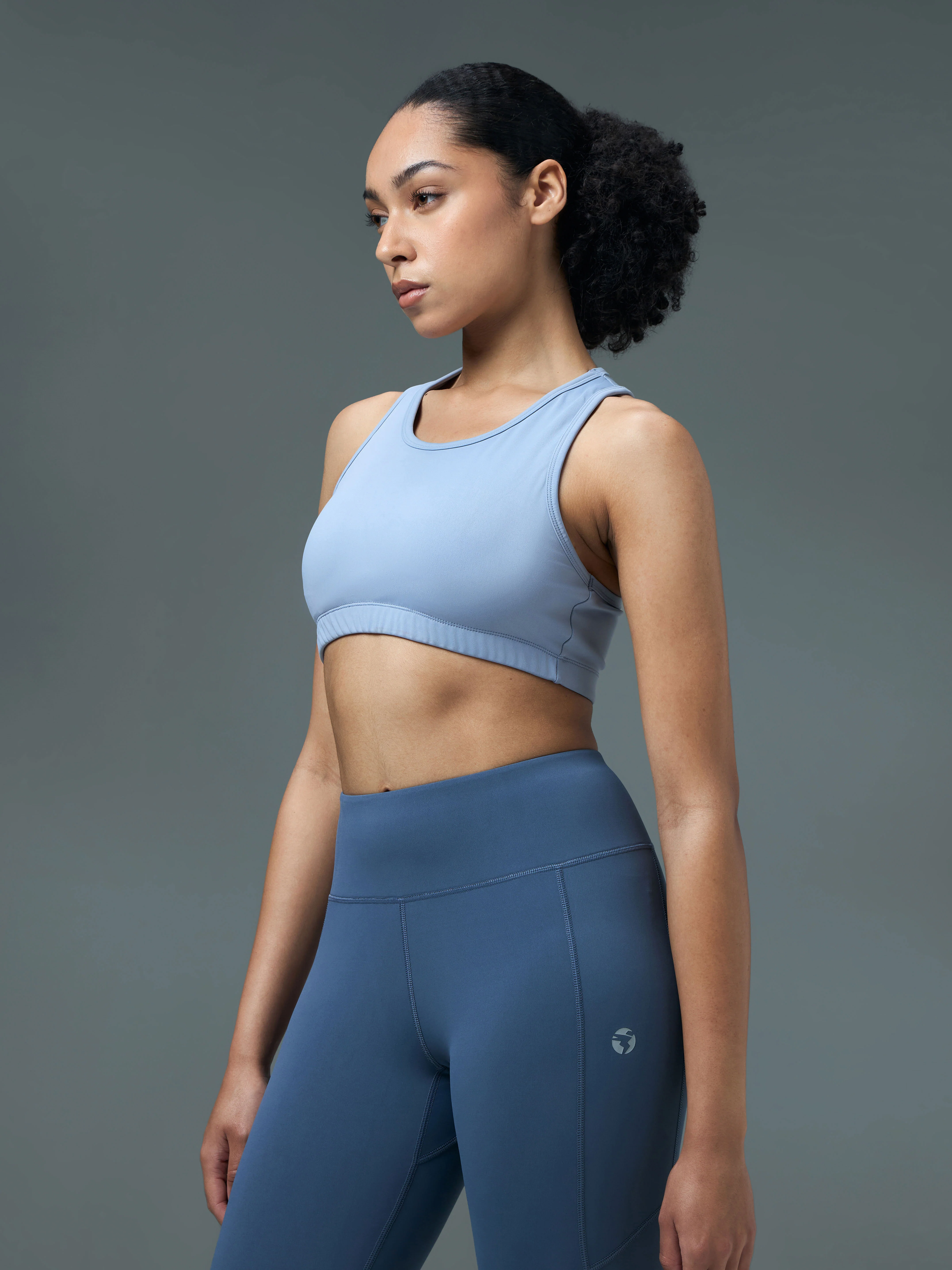Women Slim Fit Scoop Neck Sports Bra with ELASTO PLUS for Training - Image 3