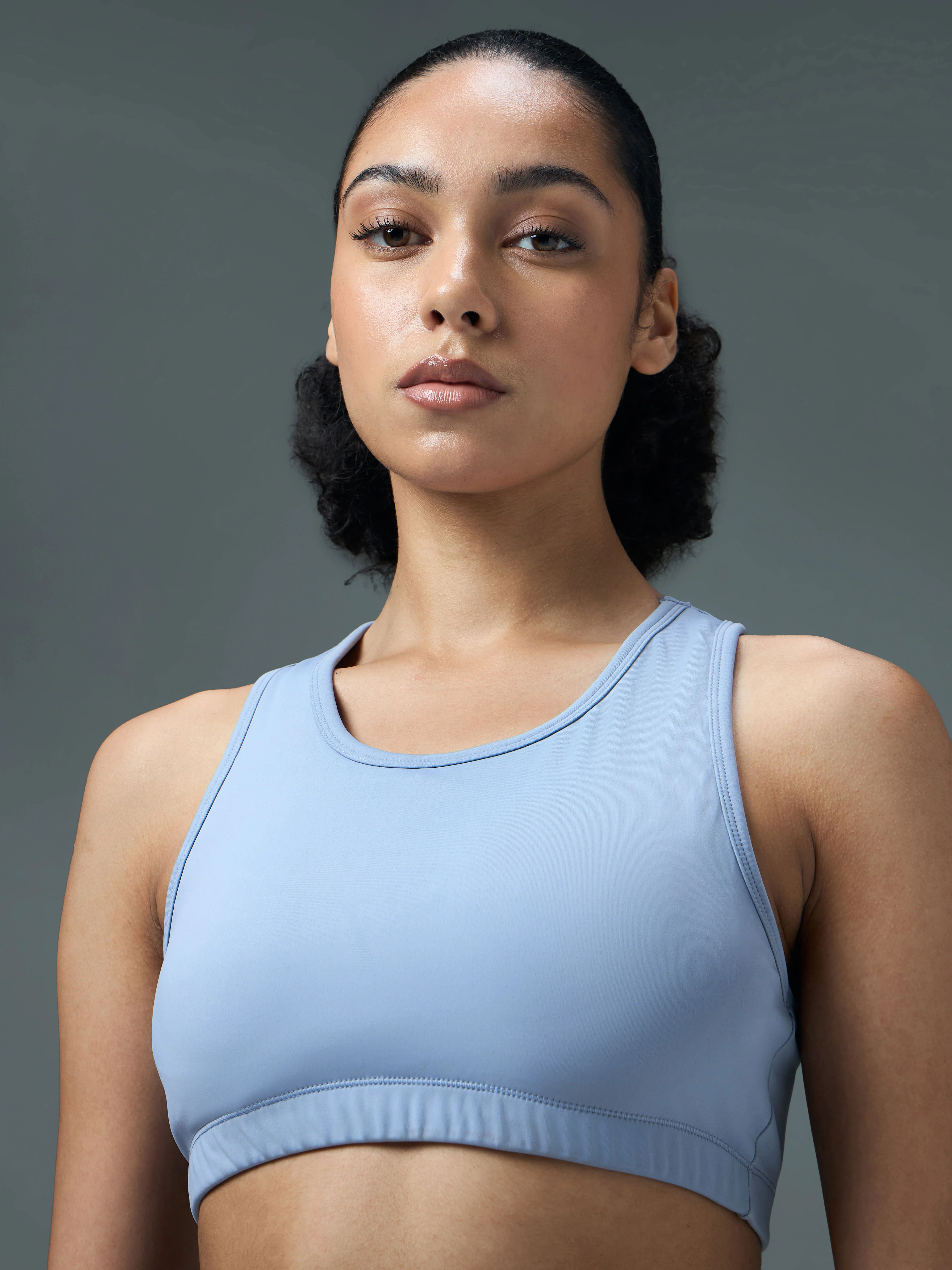 Women Slim Fit Scoop Neck Sports Bra with ELASTO PLUS for Training - Image 5
